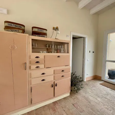 Pioppi Neri R&b Bed & Breakfast 3*